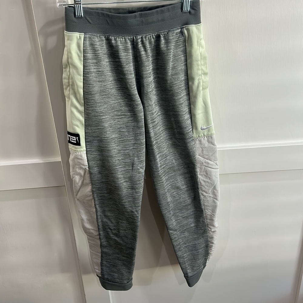 Nike Elite Youth Large Sweat Pants